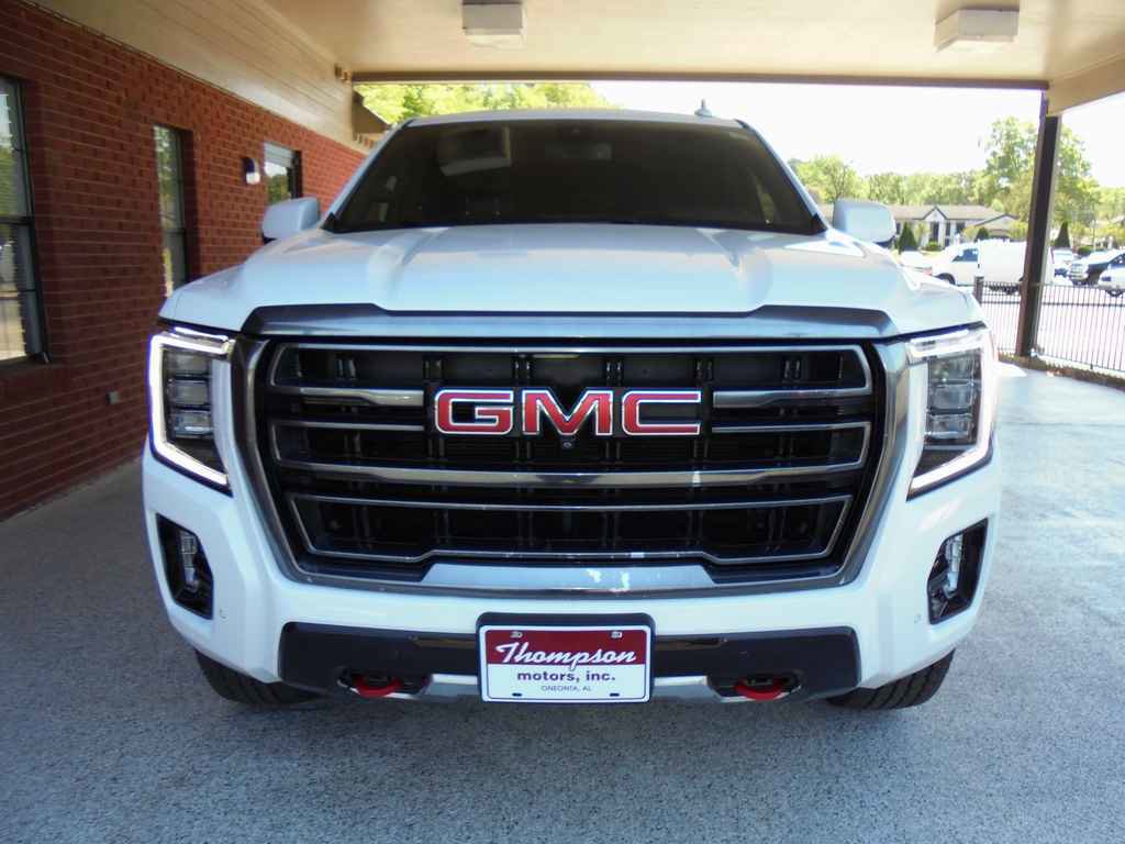 Used 2021 GMC Yukon XL AT4 w/ Rear Media and Nav Package image 3