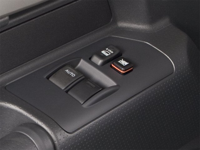 Used 2010 Toyota FJ Cruiser 4WD image 13