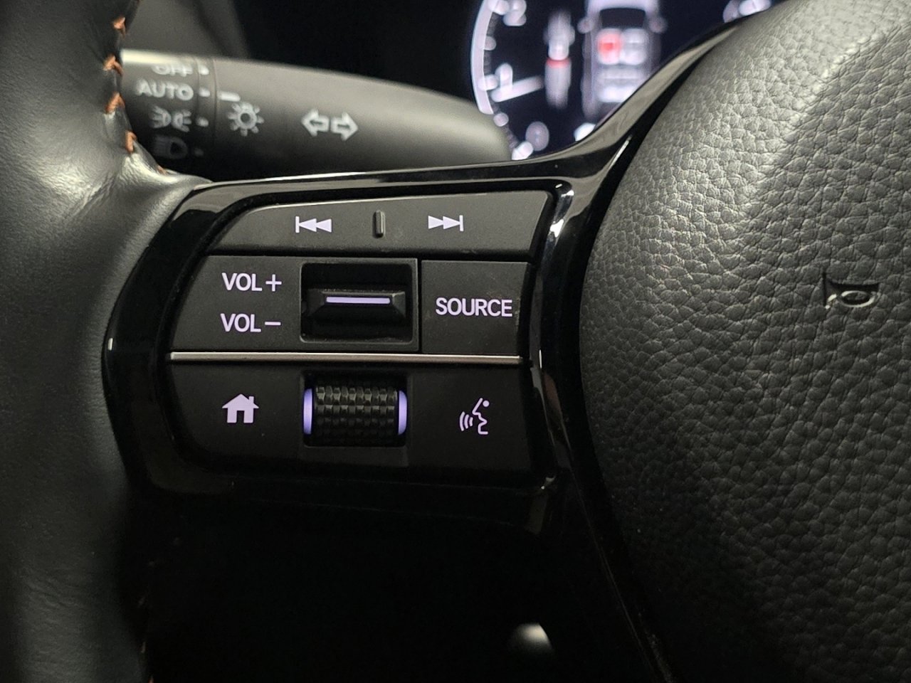 Used 2023 Subaru Impreza 2.0i Sport image 31