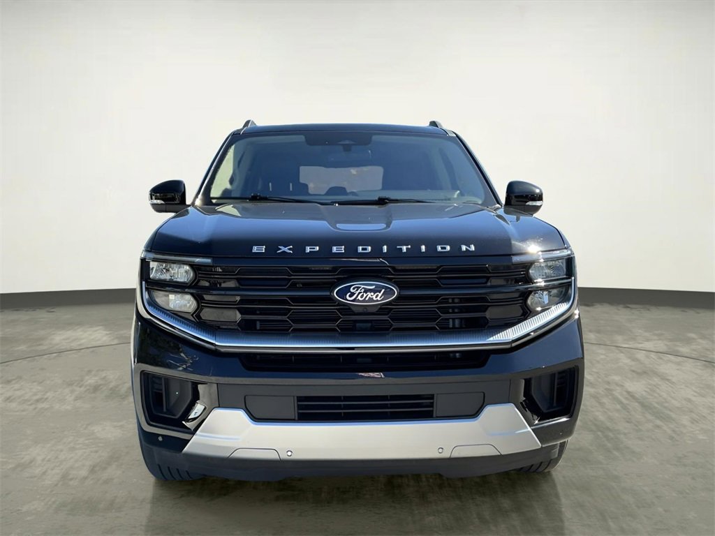 Certified 2025 Ford Expedition Max Platinum image 14