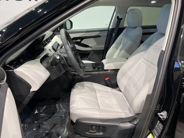 Used 2025 Land Rover Range Rover Evoque S AWD/4WD image 24