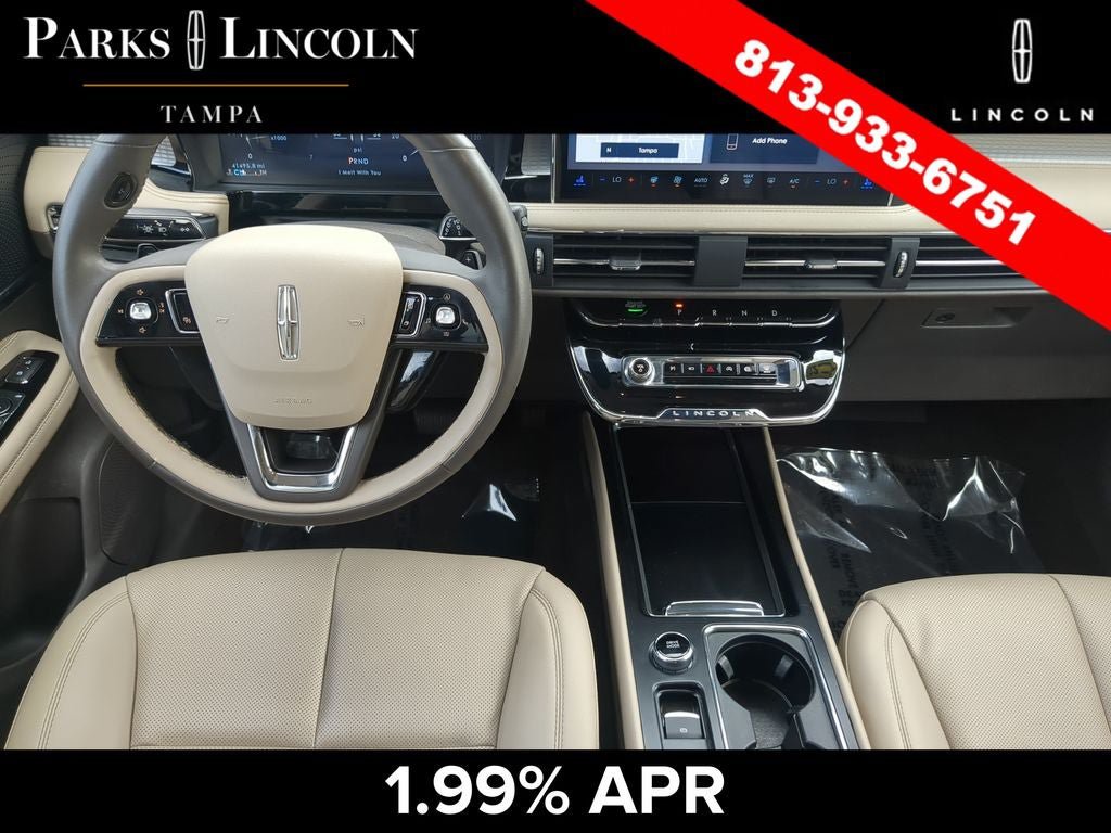 Certified 2023 Lincoln Corsair FWD w/ Equipment Group 101A image 12