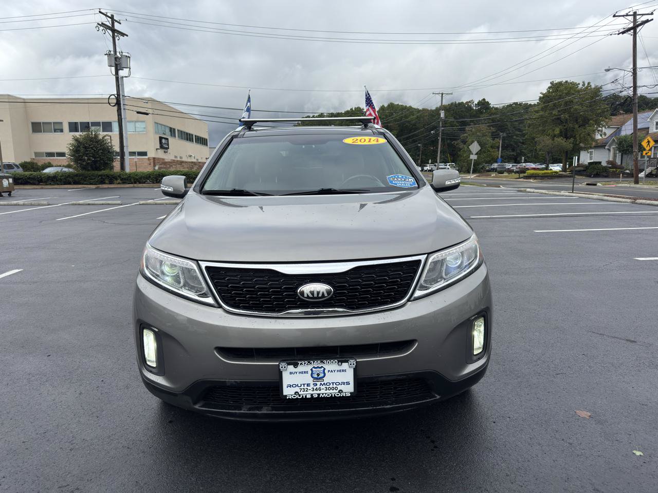 Used 2014 Kia Sorento EX w/ EX V6 Touring Package AWD/4WD image 2
