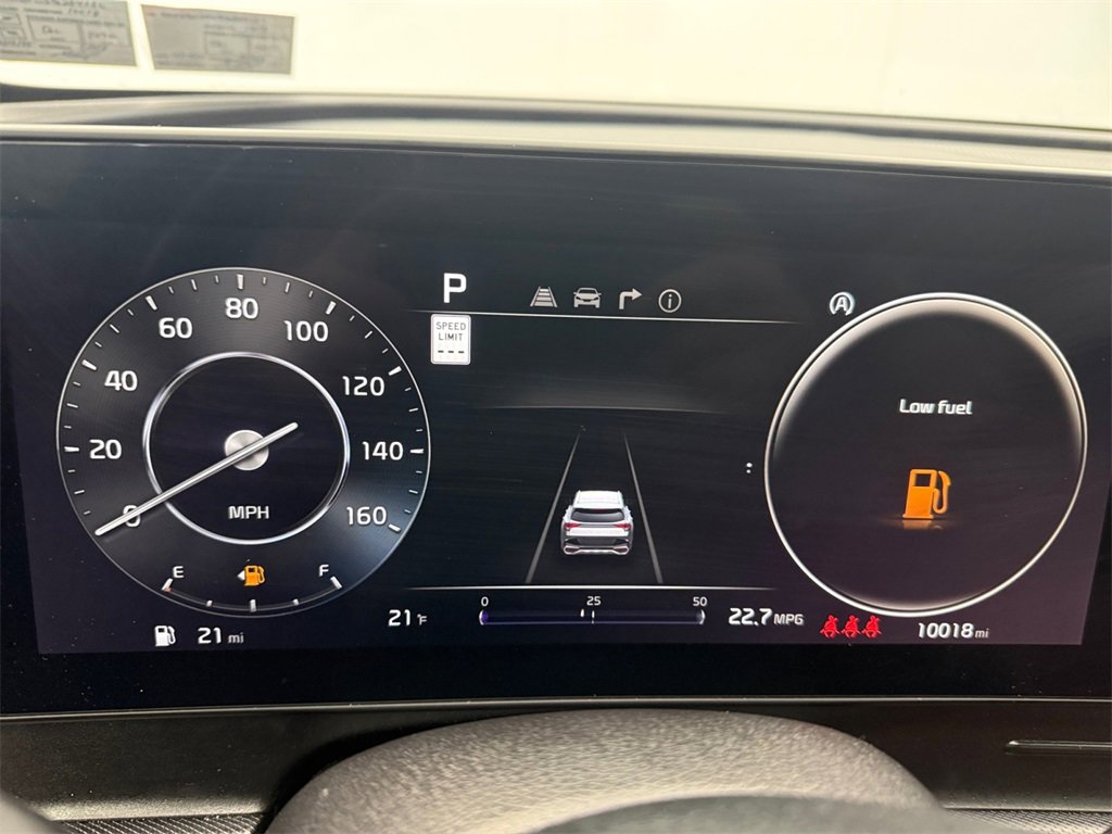 Used 2025 Kia Sportage SX image 15