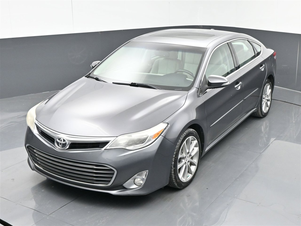 Used 2015 Toyota Avalon XLE Touring image 21