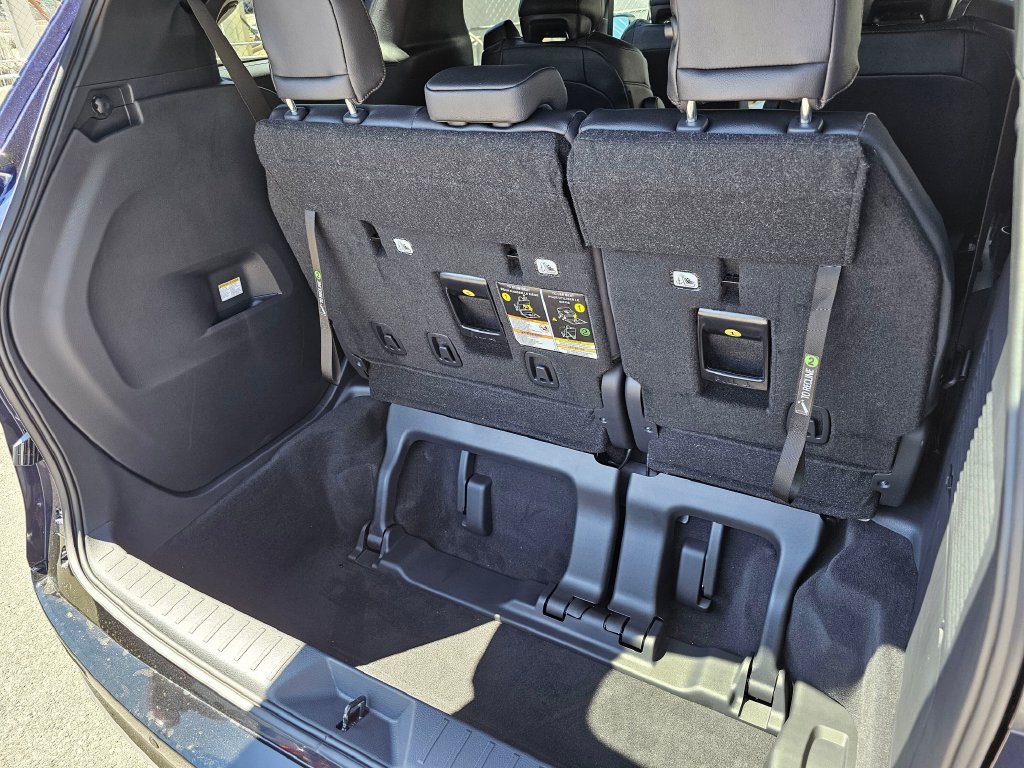 New 2026 Toyota Sienna Limited AWD/4WD image 15