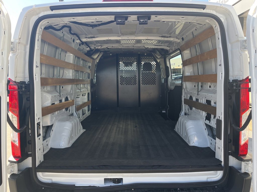 Certified 2022 Ford Transit 250 Low Roof w/ Exterior Upgrade Package image 23