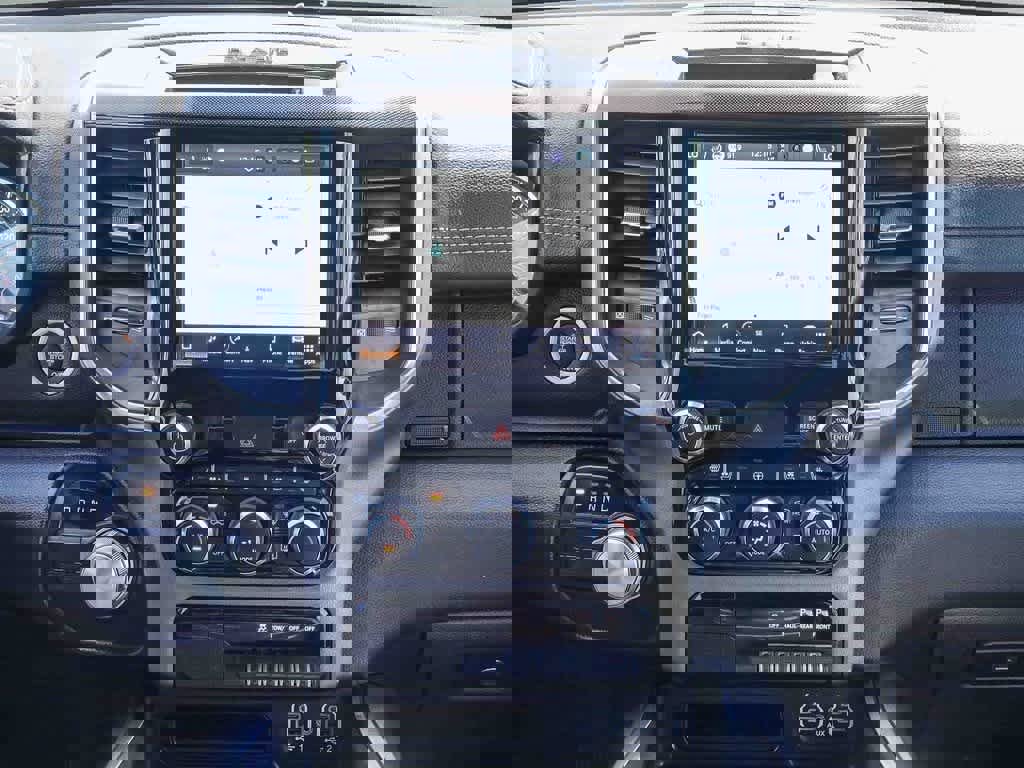 Certified 2022 RAM 1500 Laramie image 12