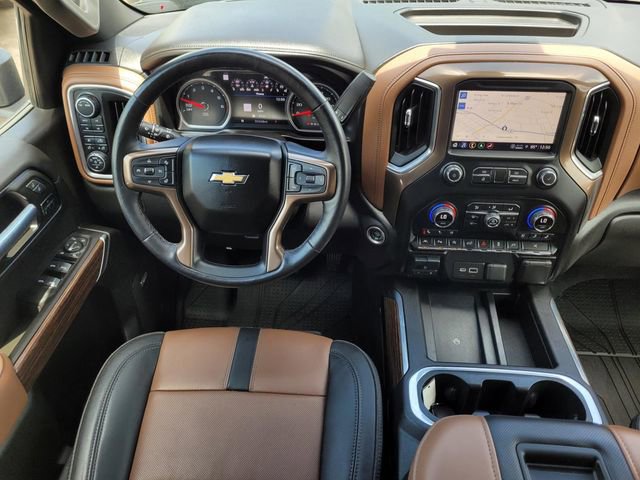 Used 2021 Chevrolet Silverado 1500 High Country w/ Technology Package AWD/4WD image 21