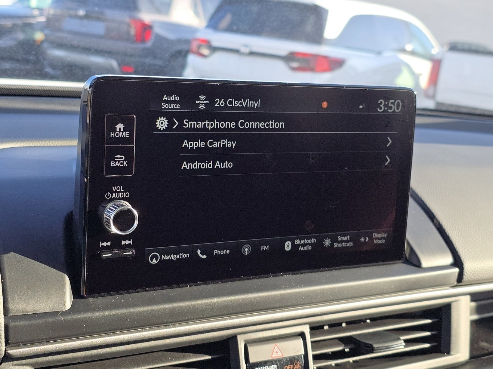 New 2025 Honda Pilot Touring image 6