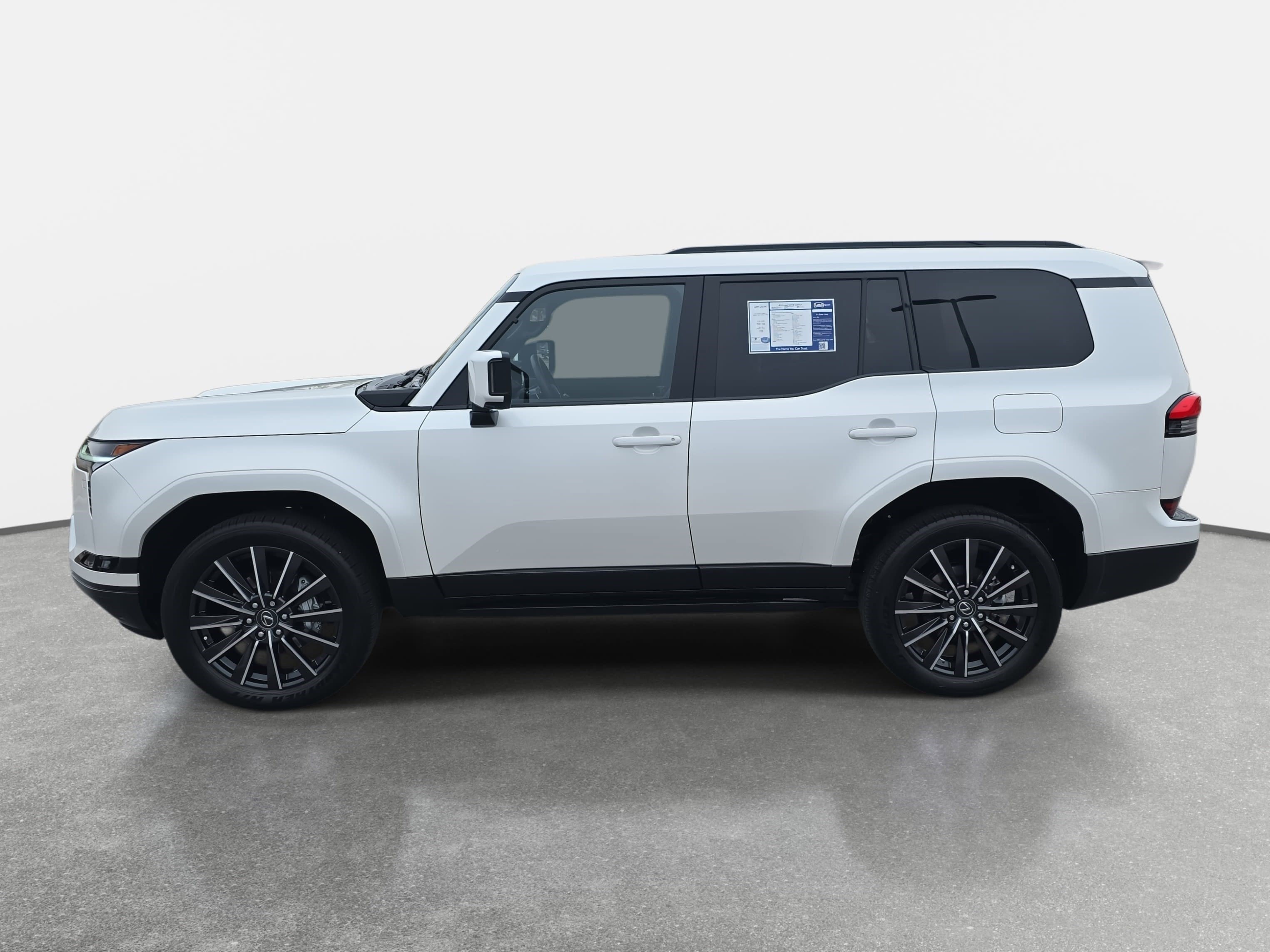 Used 2025 Lexus GX 550 image 8