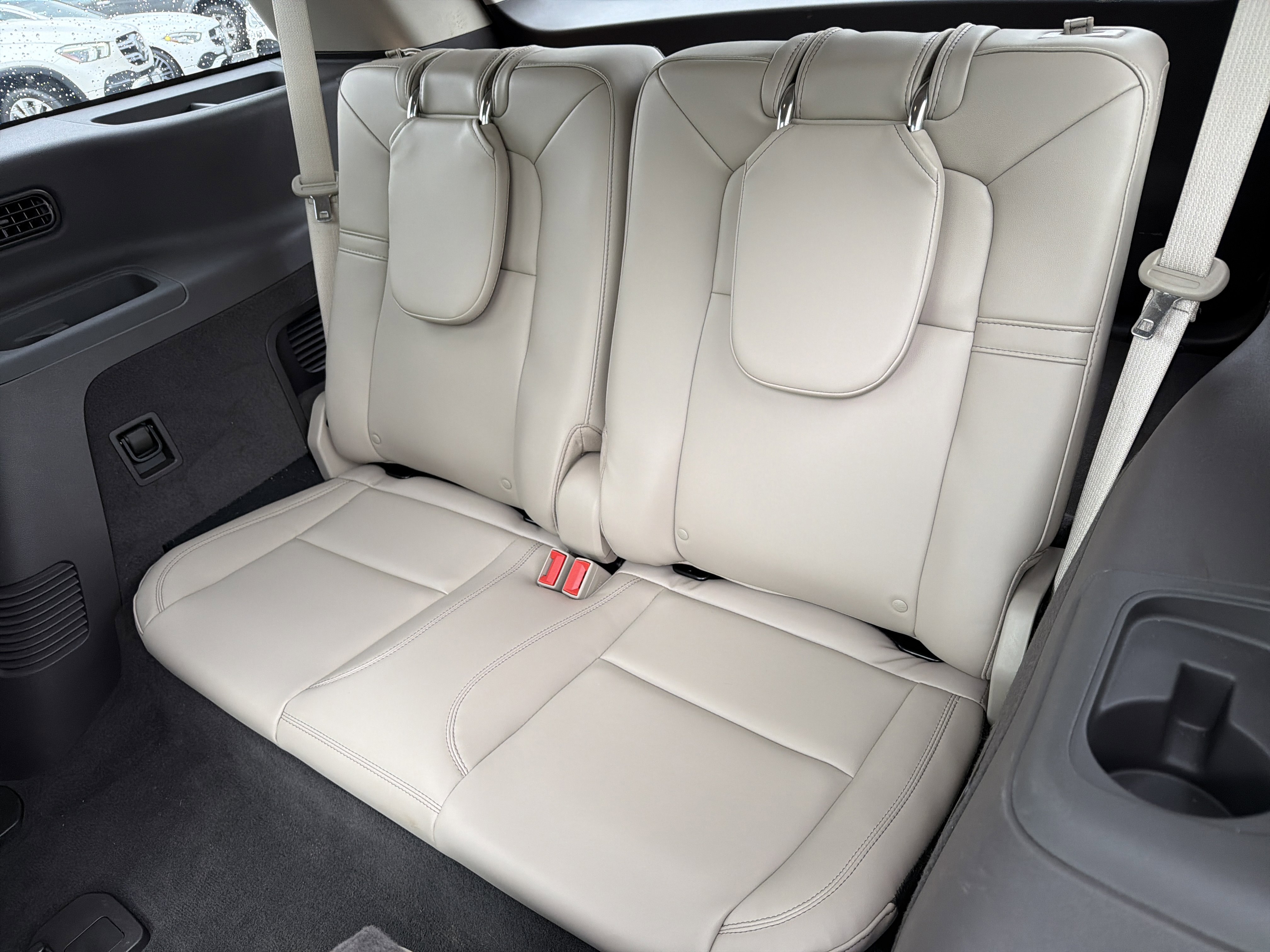 Used 2023 Lincoln Aviator AWD w/ Premium Package image 23