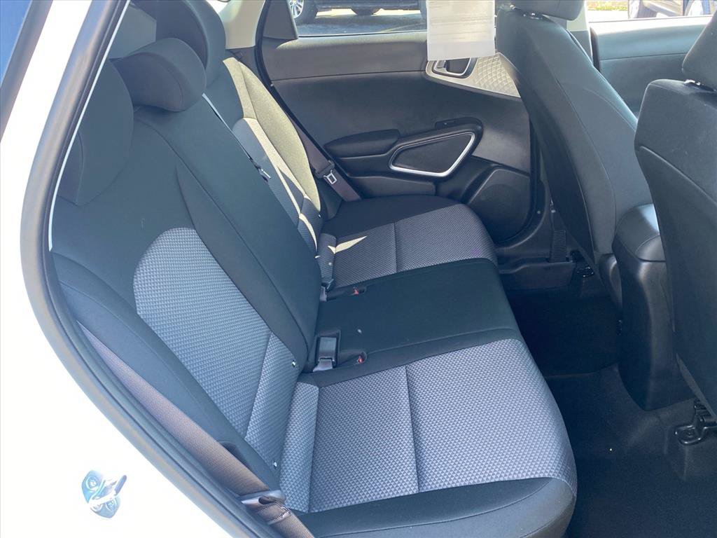 Certified 2025 Kia Soul LX FWD image 24
