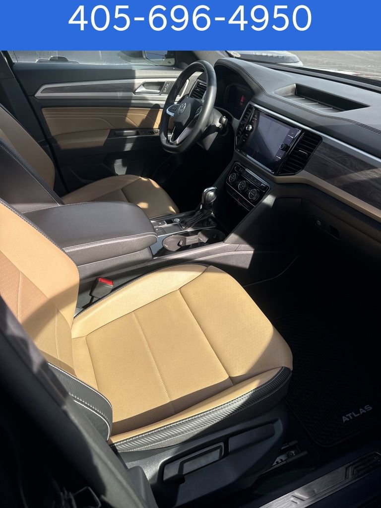 Used 2022 Volkswagen Atlas Cross Sport SE image 10