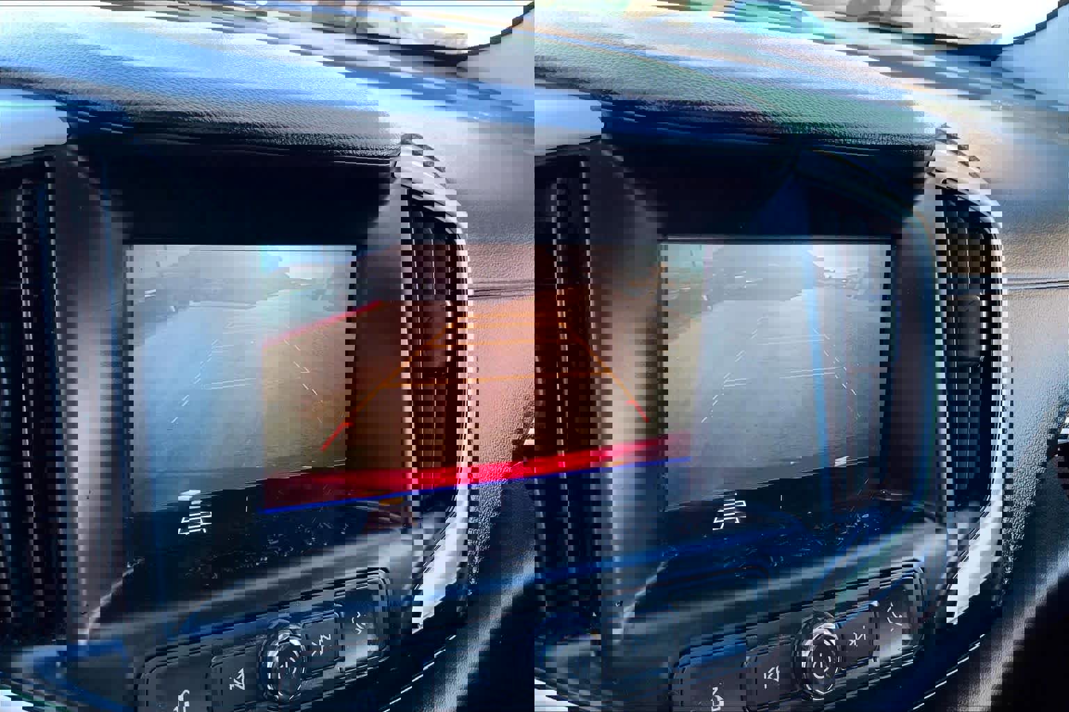 Used 2021 GMC Terrain SLE image 29