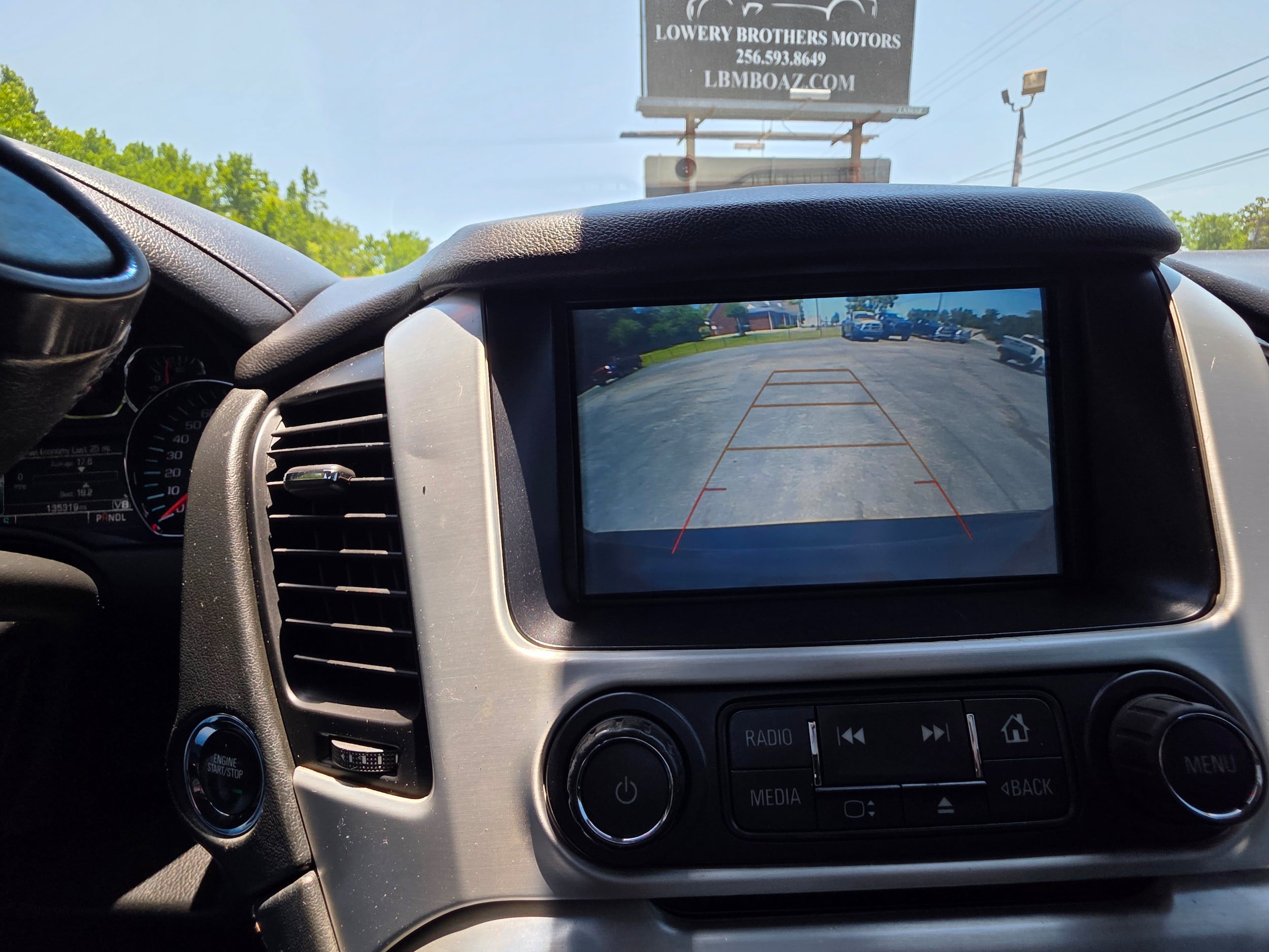 Used 2018 GMC Yukon SLT RWD image 11