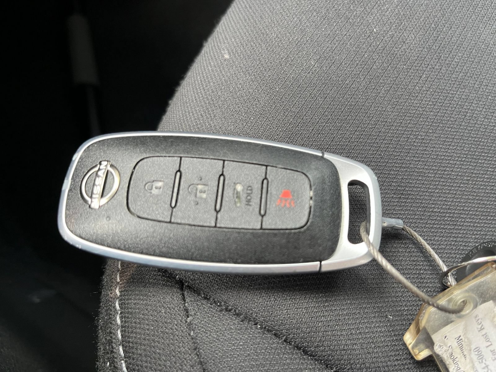 Used 2025 Nissan Sentra SV FWD image 17