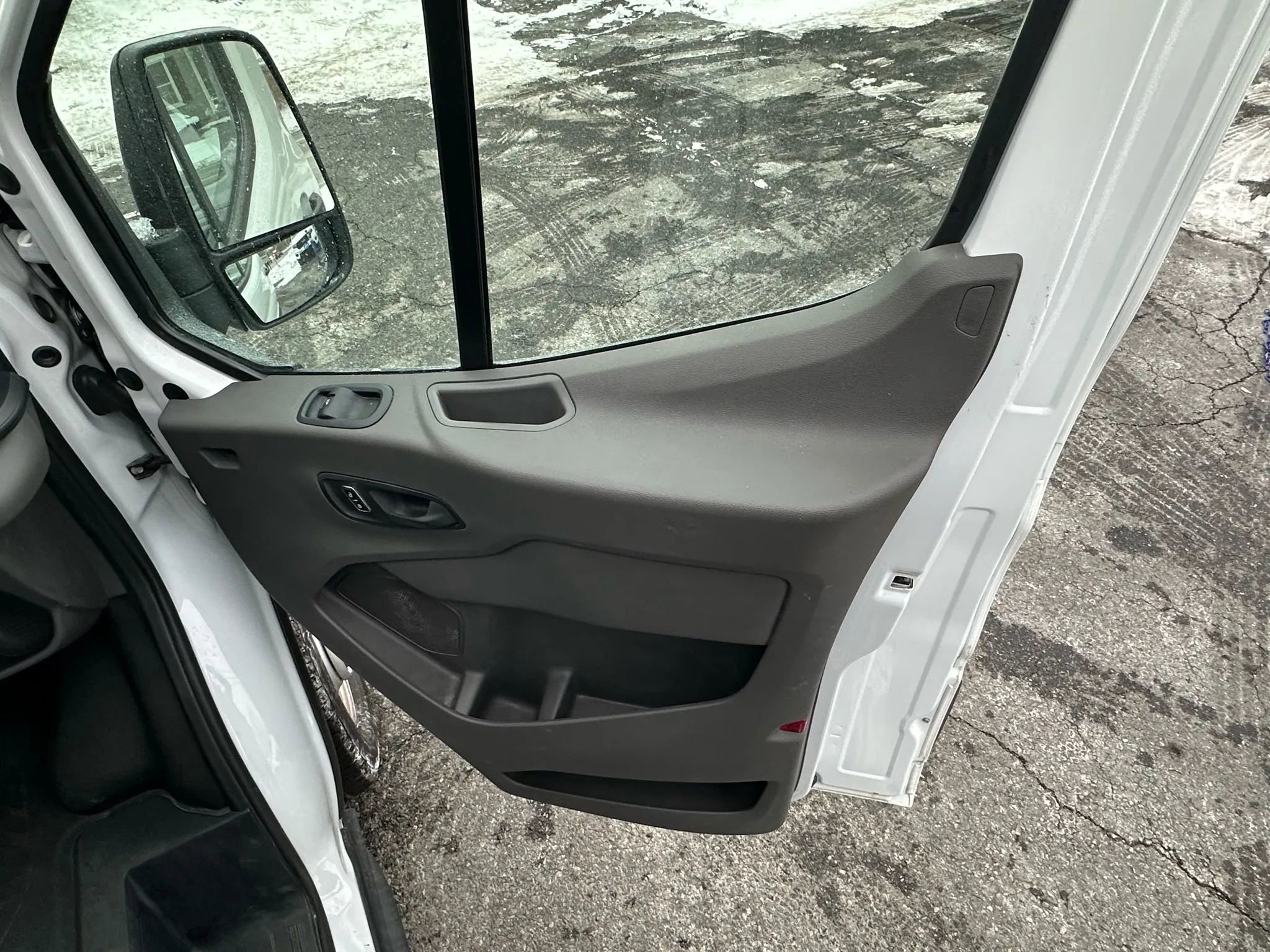 Used 2024 Ford Transit 250 148 High Roof Extended AWD image 19