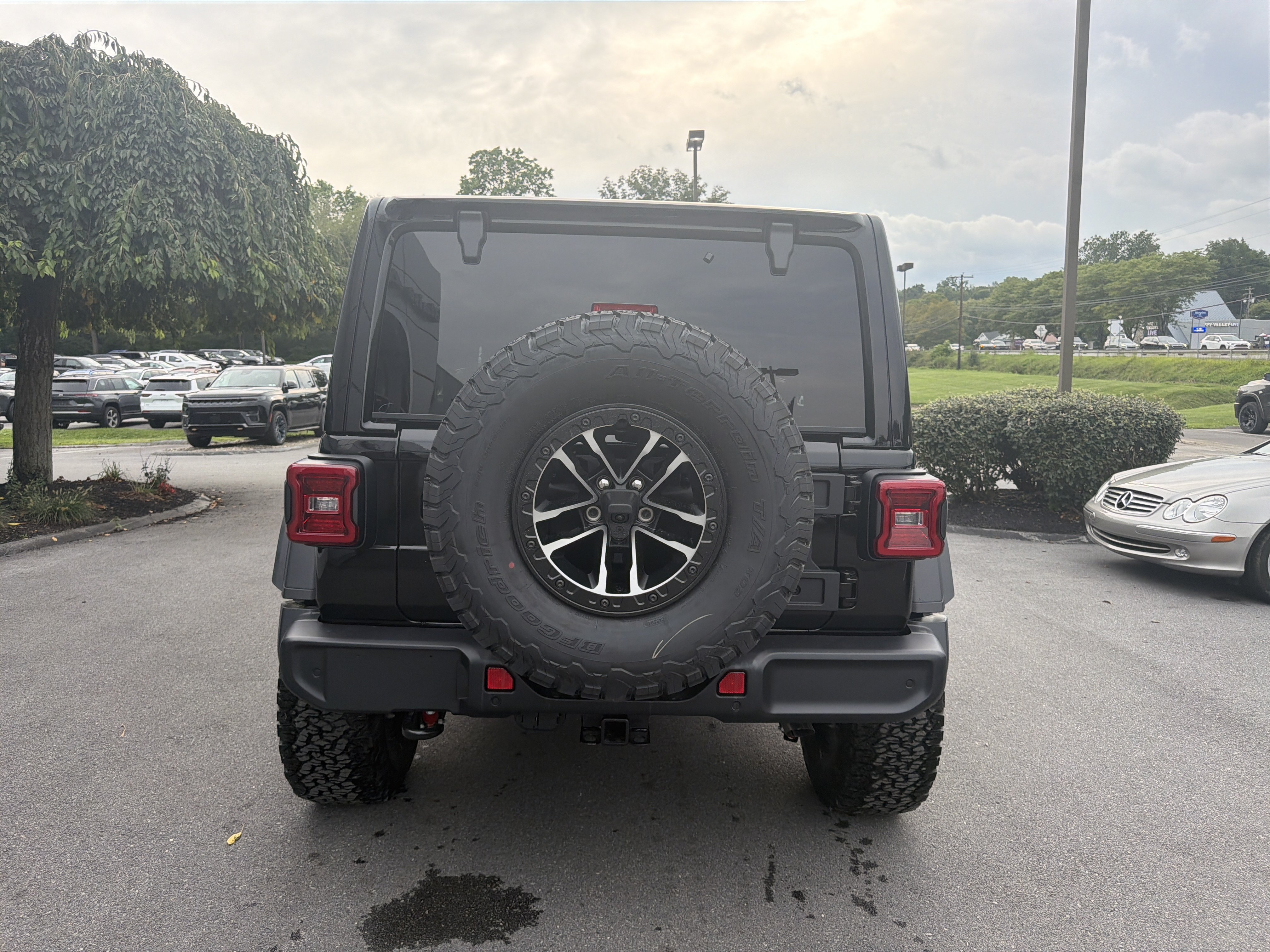 New 2027 Jeep Wrangler Unlimited Sport AWD/4WD image 4