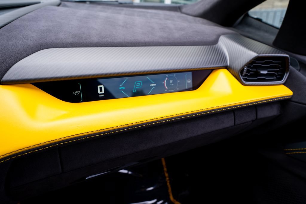 Used 2024 Lamborghini Revuelto AWD/4WD image 50