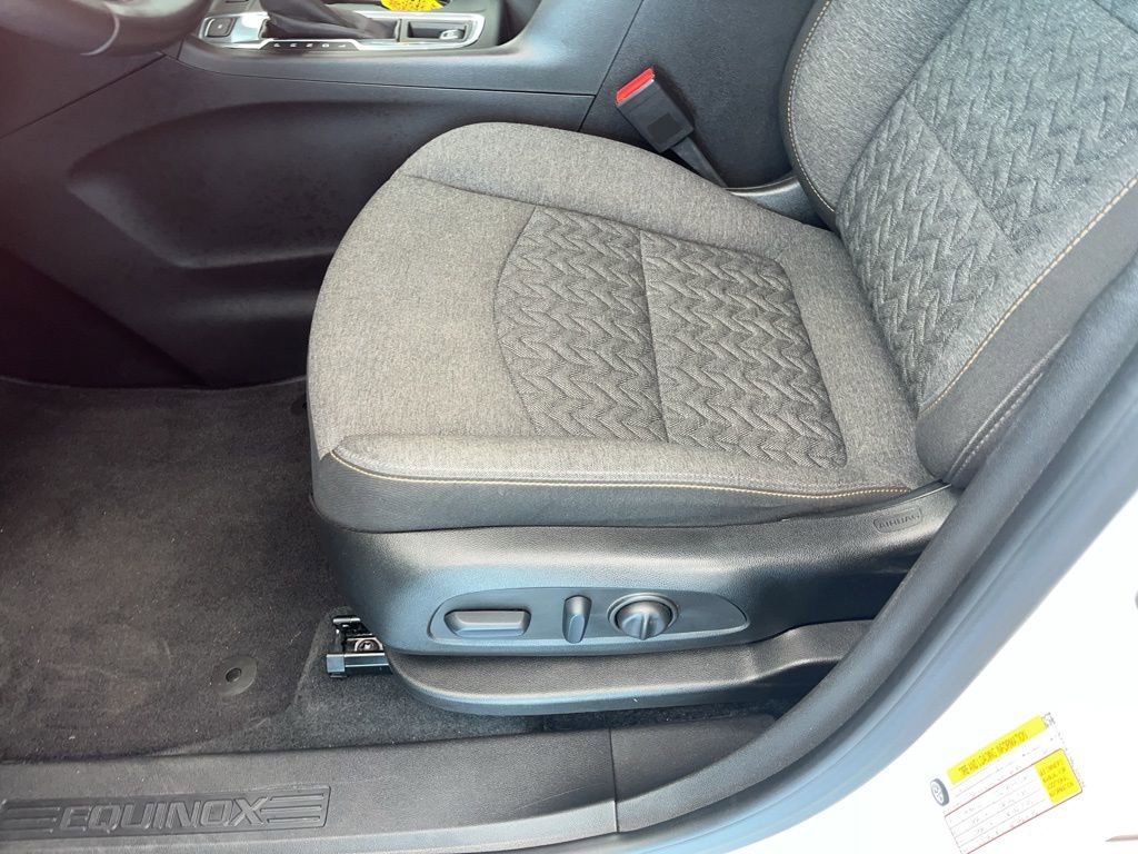 Used 2022 Chevrolet Equinox LT image 8
