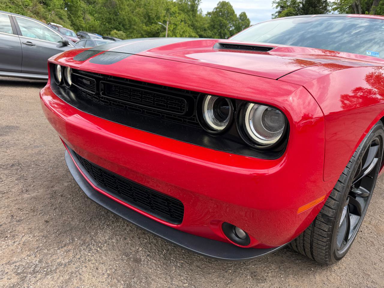 Used 2016 Dodge Challenger SXT w/ Blacktop Package RWD image 8