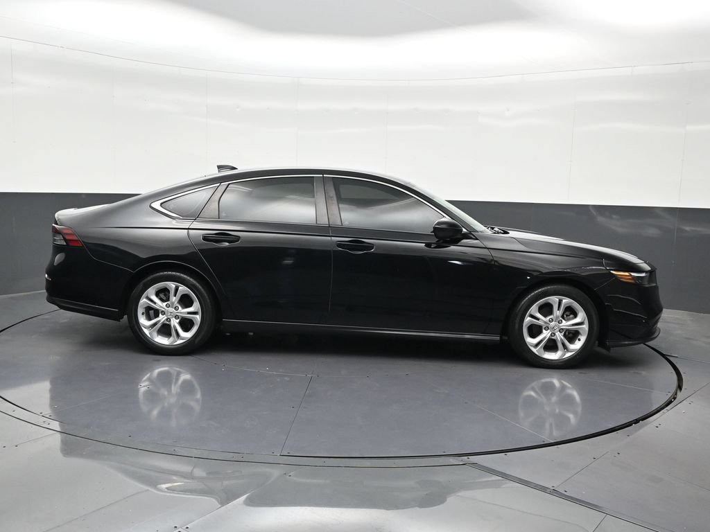 Used 2023 Honda Accord LX image 6