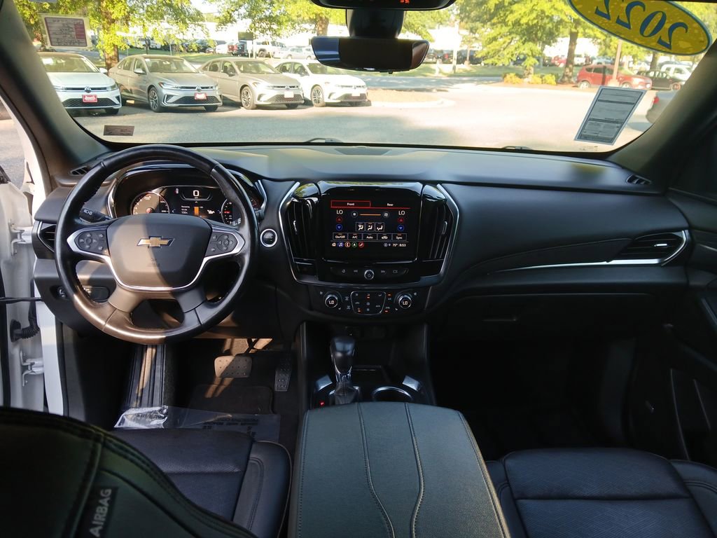 Used 2022 Chevrolet Traverse High Country image 12