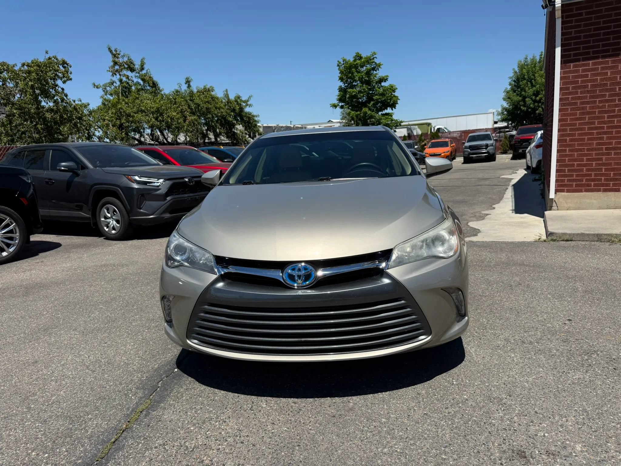 Used 2017 Toyota Camry XLE w/ Moonroof Package FWD image 2