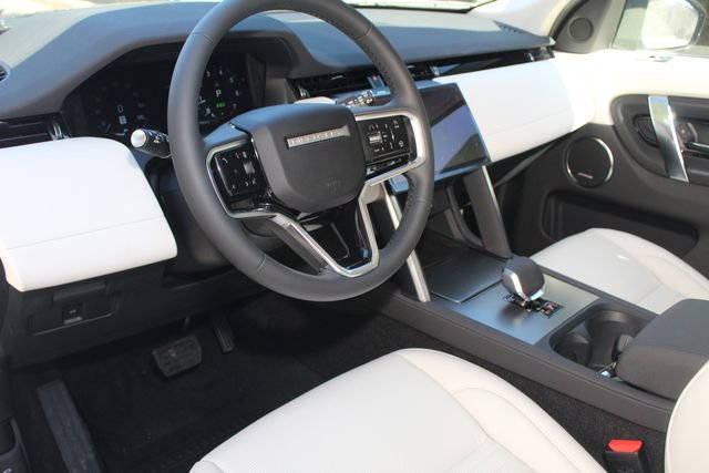 New 2025 Land Rover Discovery Sport S image 14