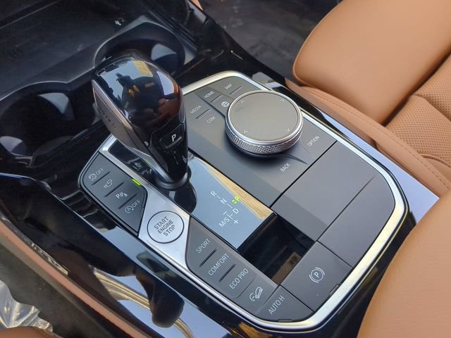 Used 2025 BMW X4 xDrive30i w/ Premium Package AWD/4WD image 22