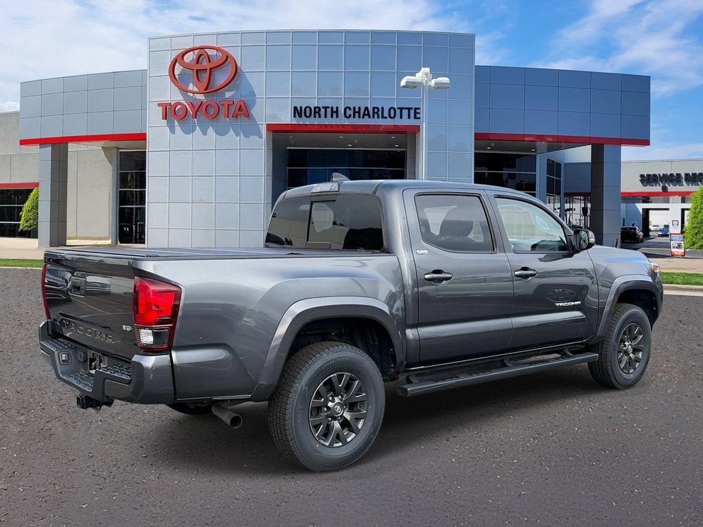 Used 2022 Toyota Tacoma SR5 w/ Technology Package RWD image 8