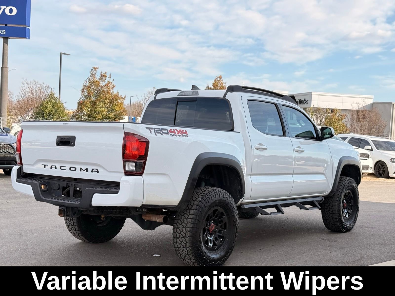 Used 2019 Toyota Tacoma TRD Off-Road image 12