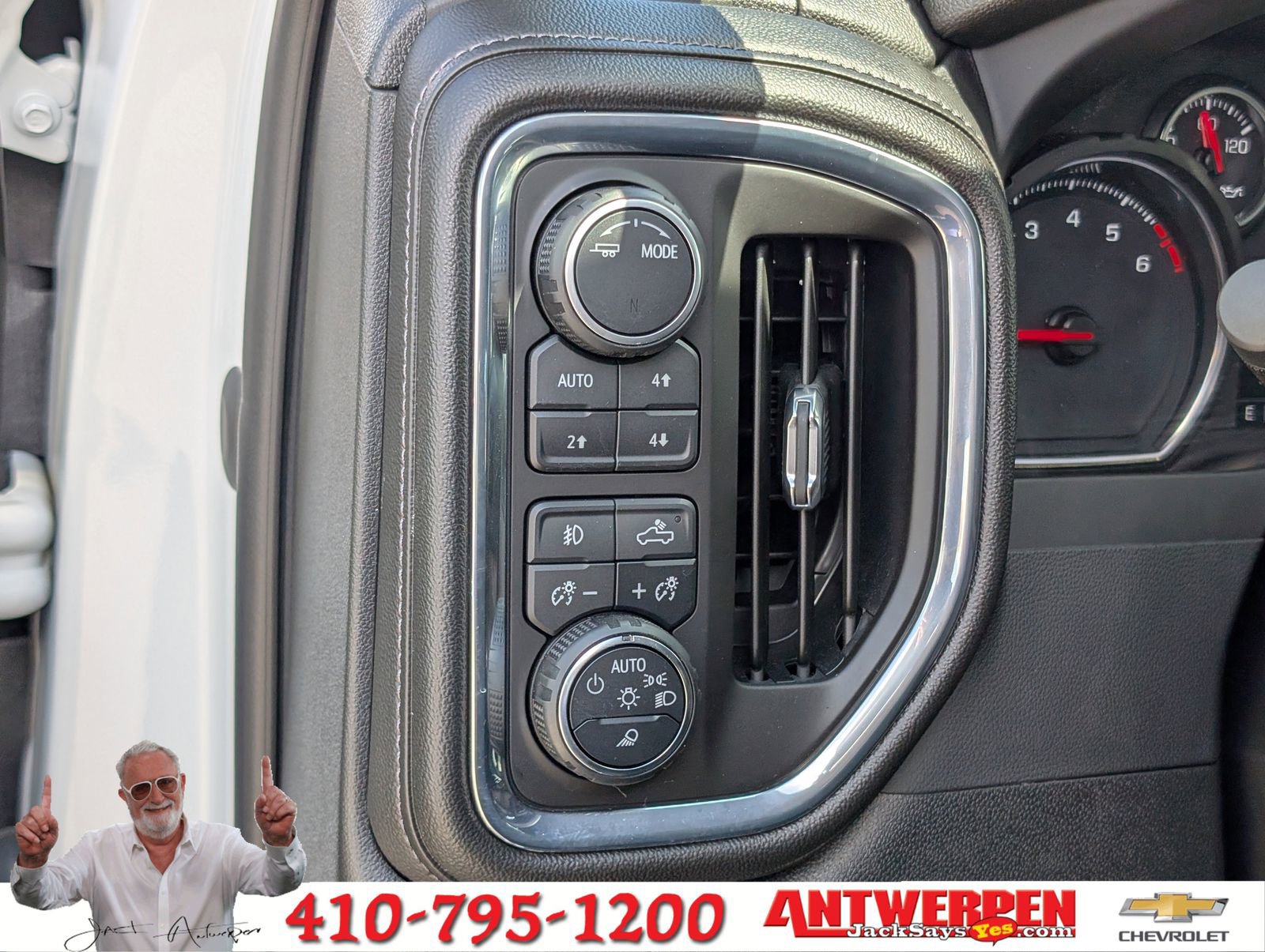 Certified 2023 Chevrolet Silverado 2500 LTZ image 21