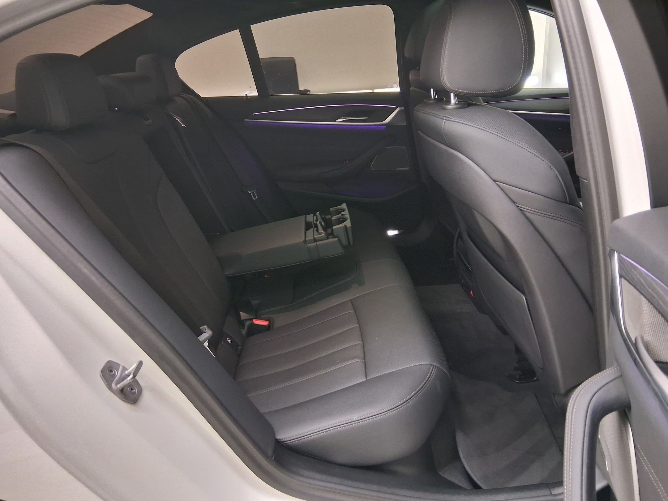Certified 2023 BMW 530i w/ Premium Package RWD image 36