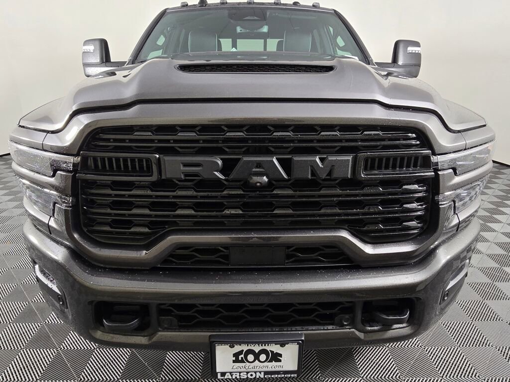 New 2026 RAM 3500 Limited image 9