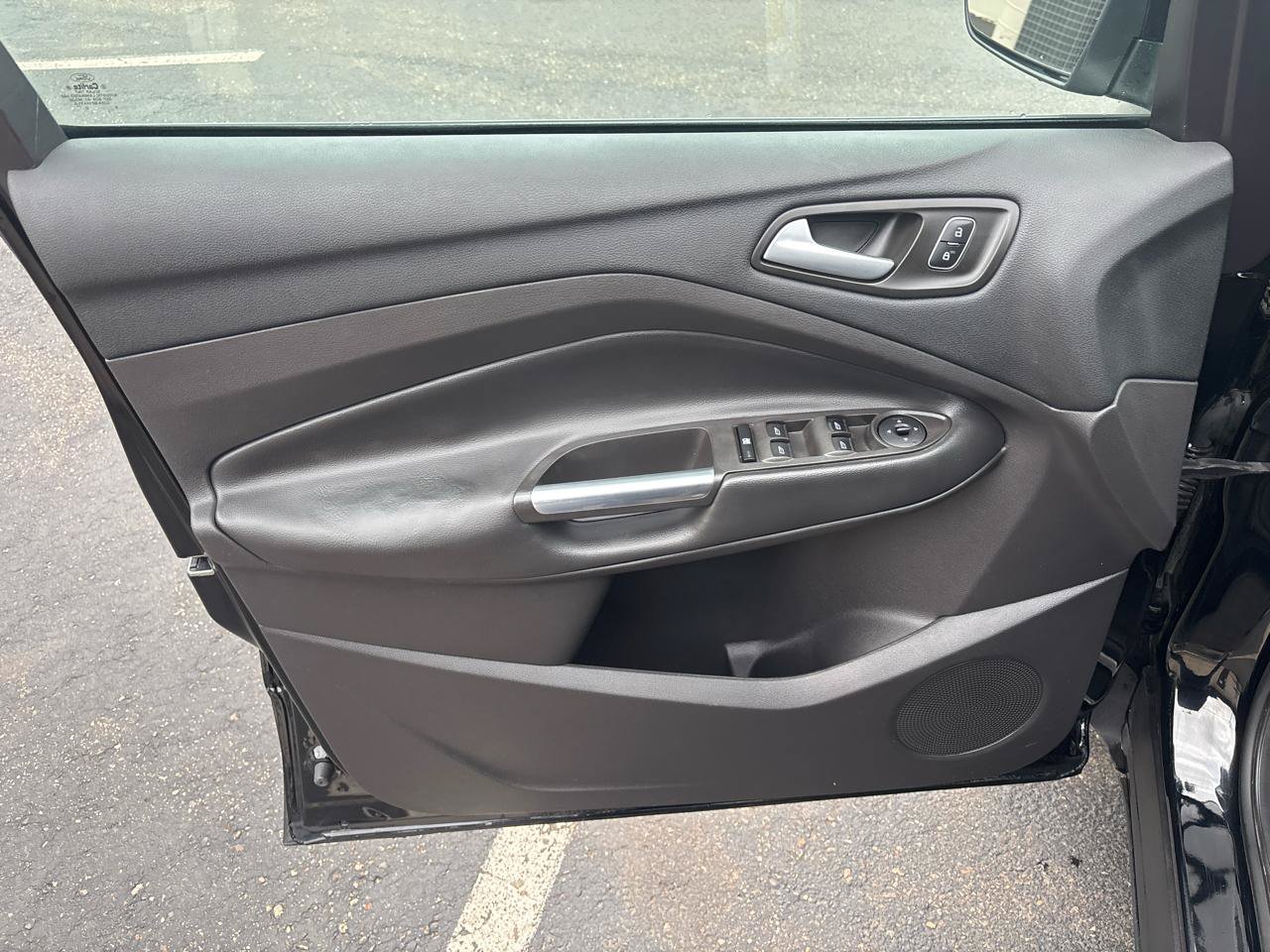 Used 2018 Ford Escape SEL AWD/4WD image 9
