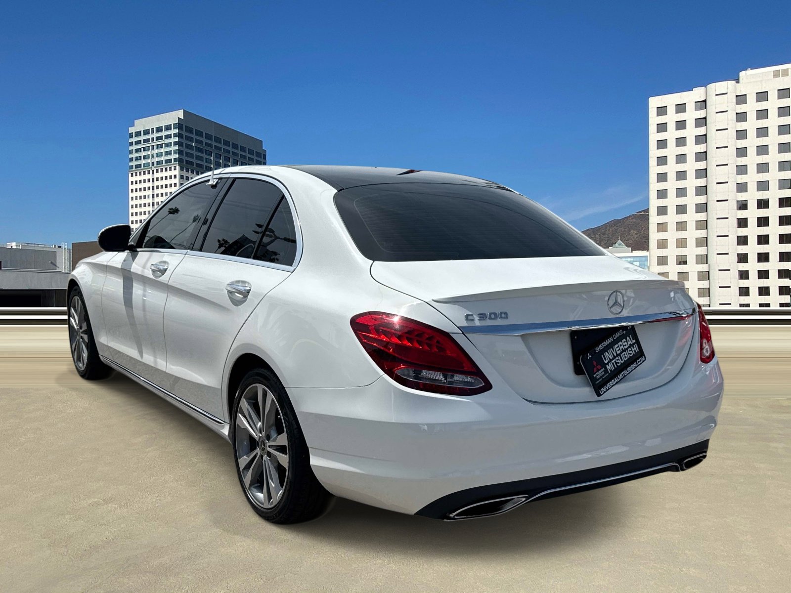Used 2018 Mercedes-Benz C 300 Sedan image 3