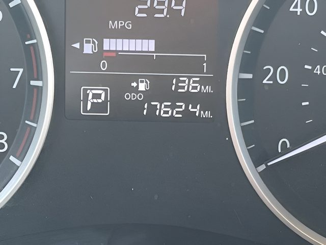 Used 2024 Nissan Kicks S FWD image 21