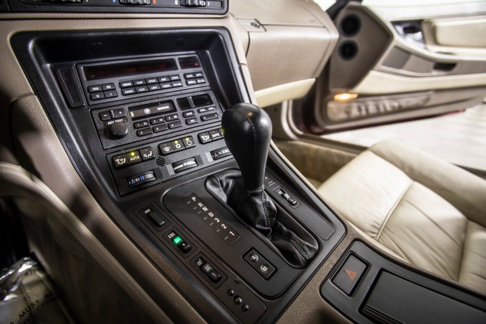 Used 1993 BMW 850Ci image 24