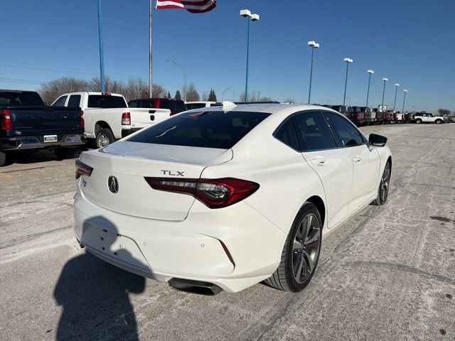 Used 2021 Acura TLX w/ Advance Package image 4