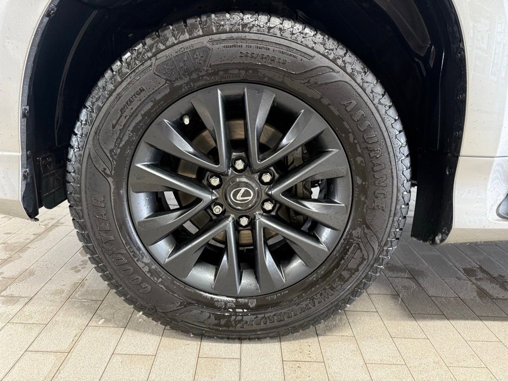 Used 2021 Lexus GX 460 Premium w/ Premium Package image 26