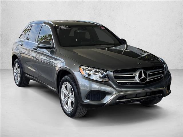 Used 2018 Mercedes-Benz GLC 300 4MATIC image 5
