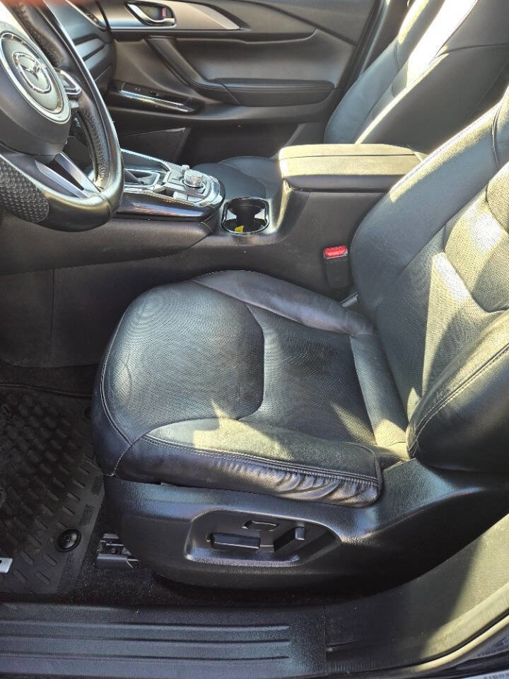 Used 2019 MAZDA CX-9 Touring w/ Touring Premium Package image 23