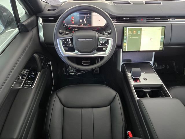 New 2026 Land Rover Range Rover Long Wheelbase SE AWD/4WD image 12