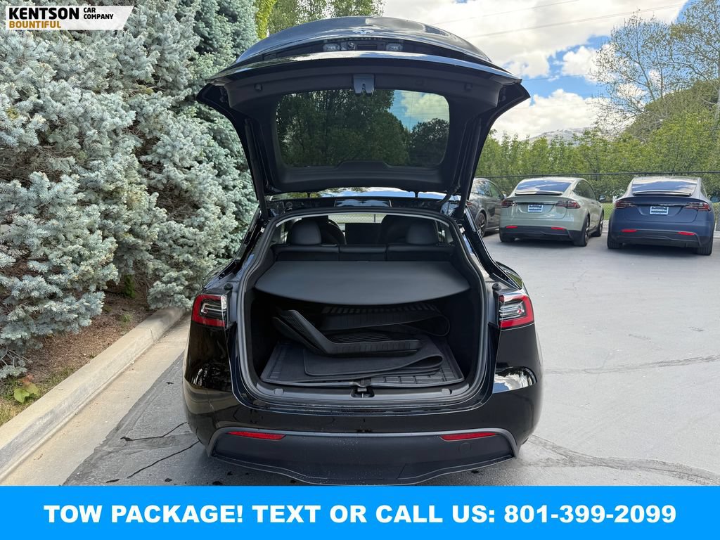 Used 2025 Tesla Model Y Long Range AWD/4WD image 32