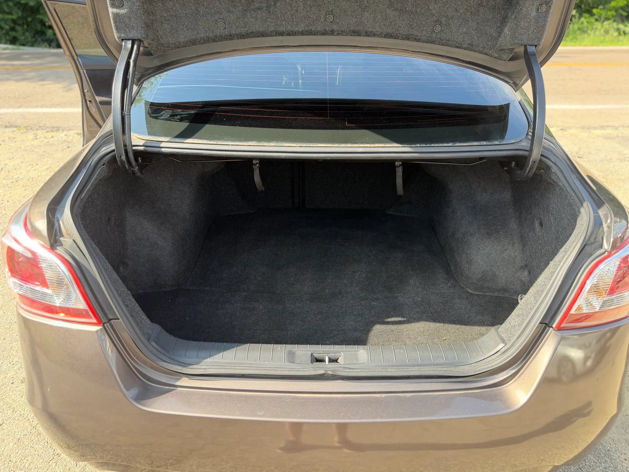 Used 2013 Nissan Altima 2.5 S FWD image 13