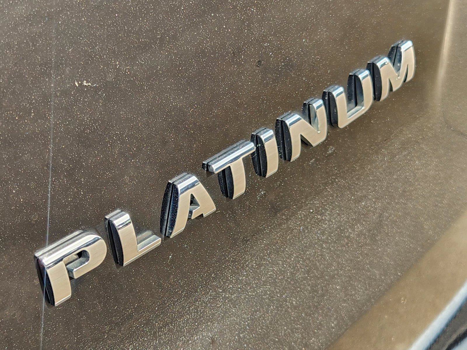 Used 2018 Ford Explorer Platinum AWD/4WD image 9