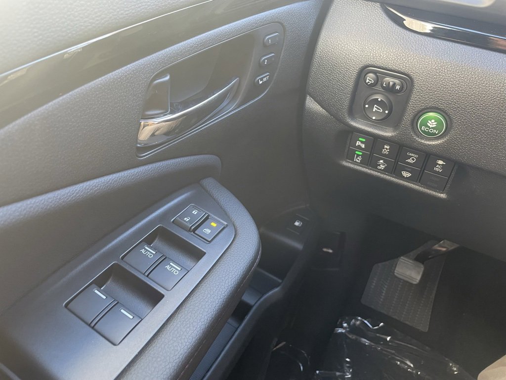 New 2026 Honda Ridgeline Black Edition image 16