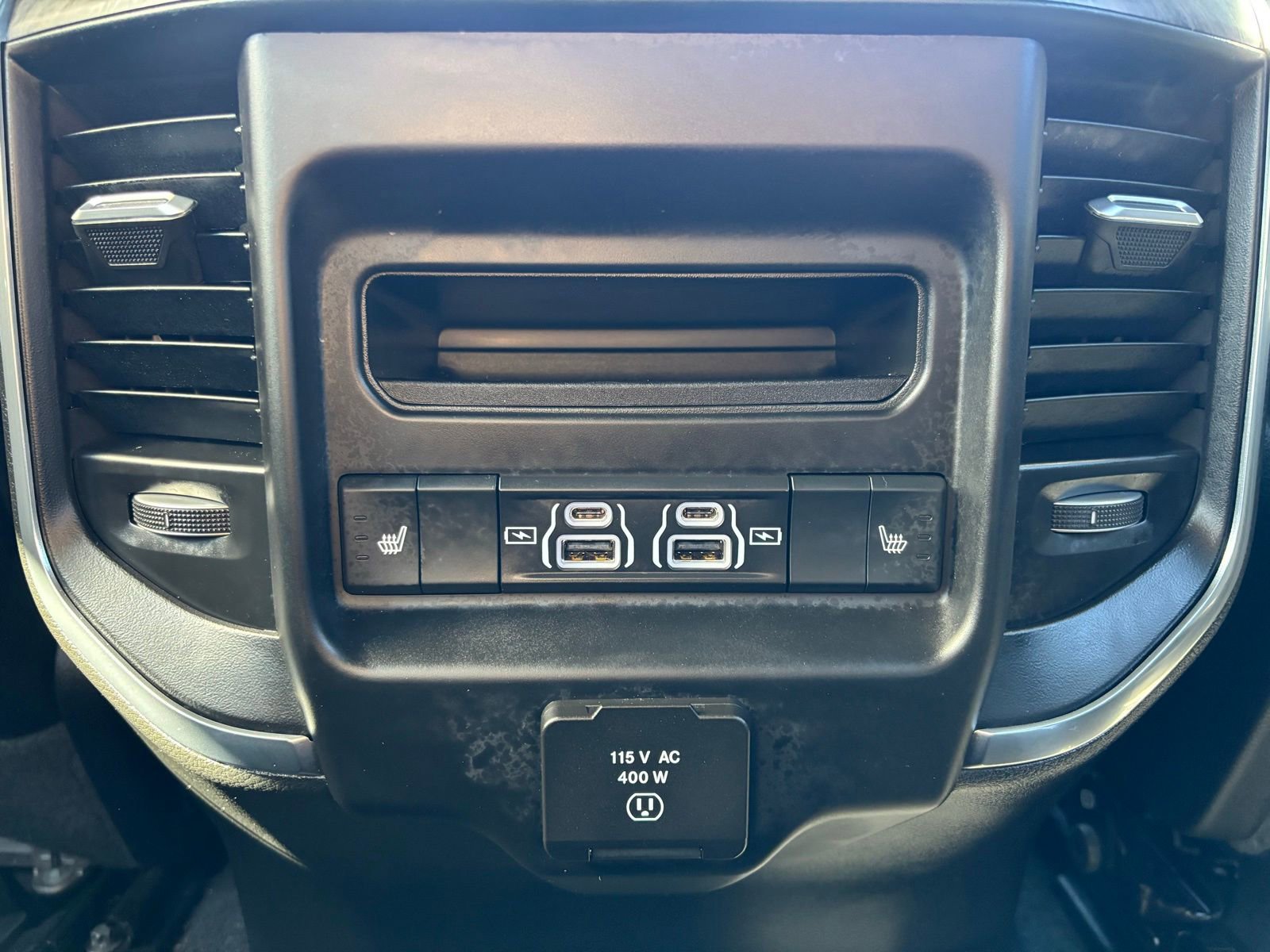 Used 2026 RAM 1500 Laramie w/ Night Edition image 16